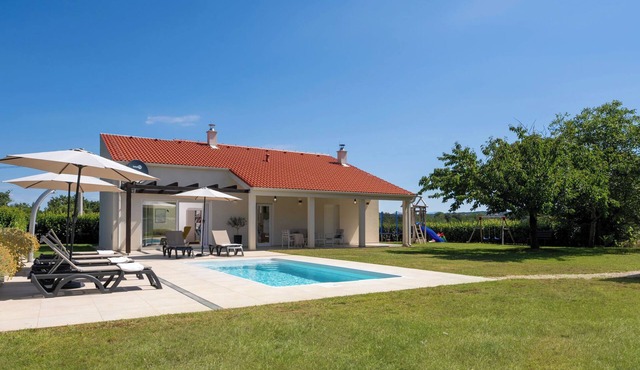 Vacation home Lapis by Interhome in Poreč/Sv. Lovreč