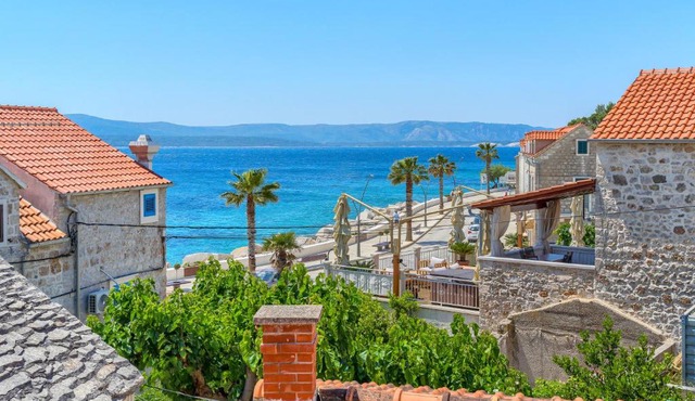 Villa Majestic with heated pool and rooftop terrace