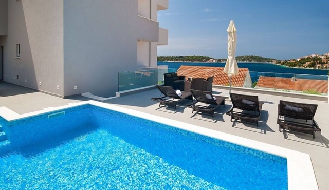 Villa with Private Pool and Breathtaking Views to the Sea and Rogoznica !