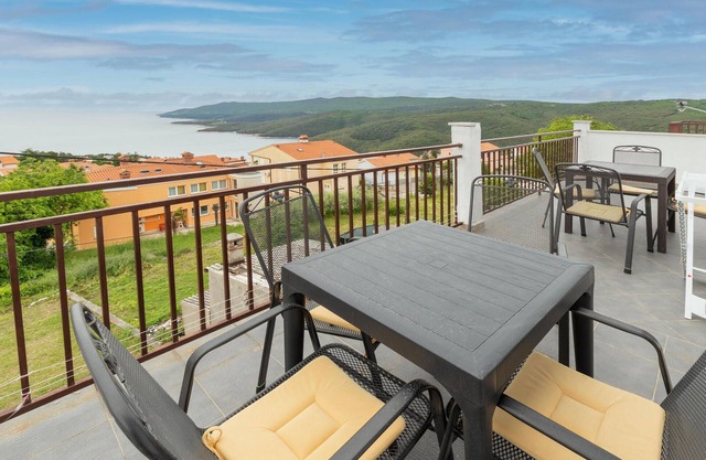3 bedroom cozy home in Rabac