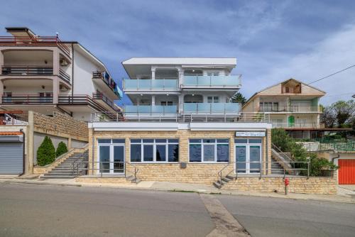 Apartment Panorama