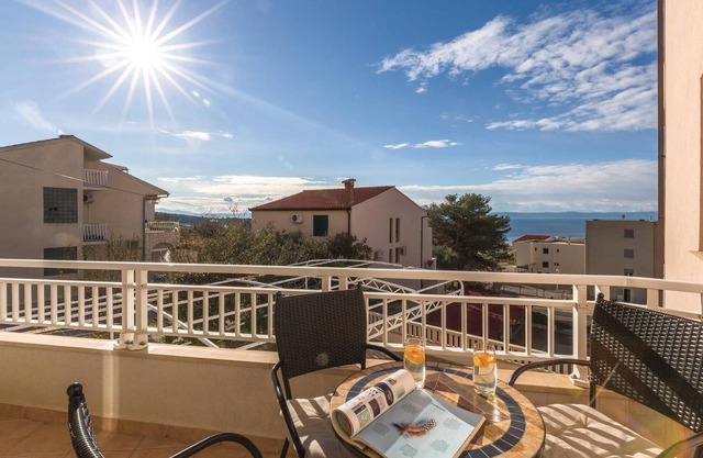 Beach front apartment in Makarska