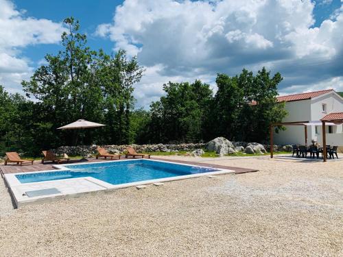Bonaventura Countryside Villa 