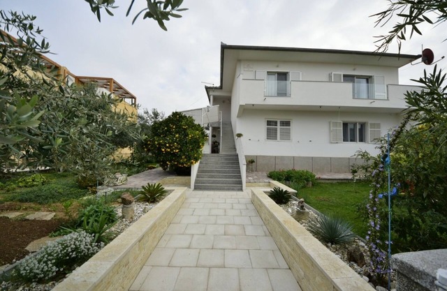 Two bedroom apartment with terrace and sea view Biograd na Moru, Biograd (A-5833-a)