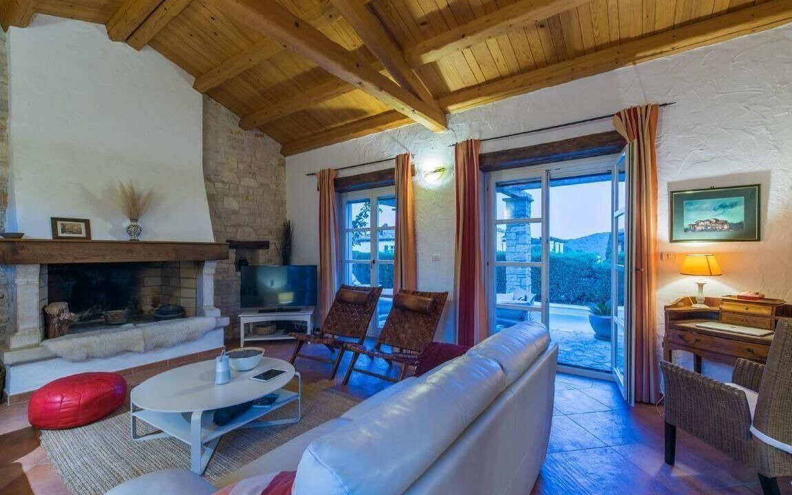 Buzet House | Villa "Livia" with a view of the water