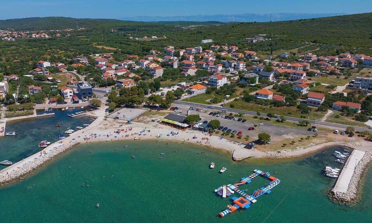 Sukosan Apartment | One bedroom apartment with balcony Sukošan, Zadar (A-22883-e)