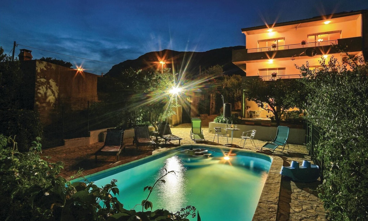 Kastel Sucurac Apartment | Amazing apartment in Kastel Sucurac
