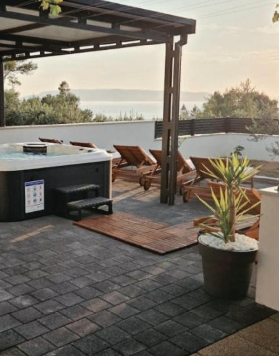 Batinici Apartment | Apartment Marina Sea View & Jacuzzi