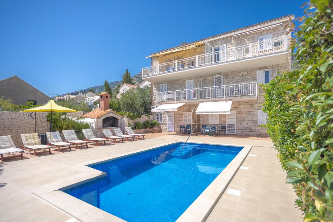 Bol Apartment | Apartmani Bezmalinović