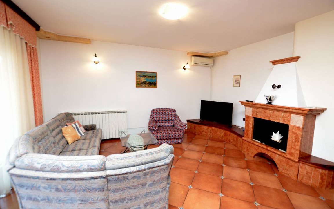Photo of Livingroom in Baska