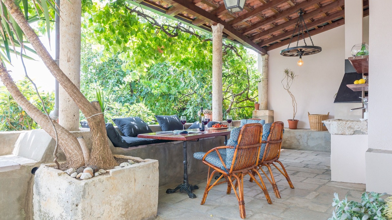 Photo of Patio Balcony in Pile
