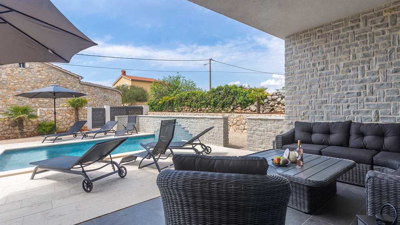 Photo of Outdoor in Brzac