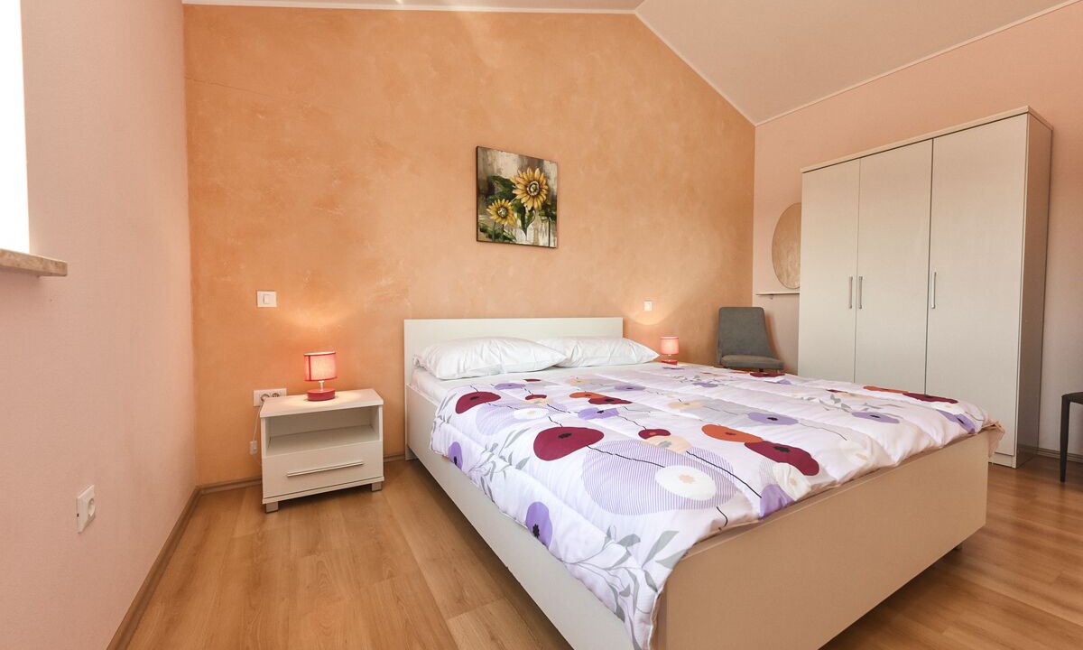 Photo of Bedroom in Mofardini