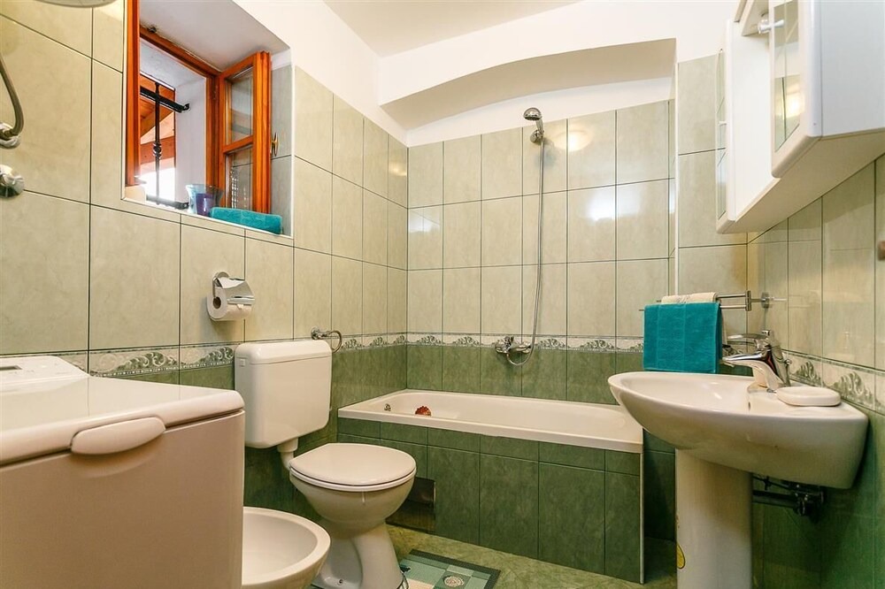 Photo of Bathroom in Drivenik