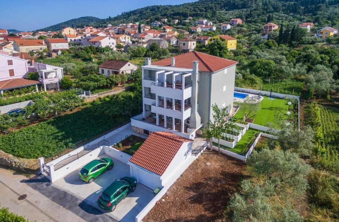 Photo of Outdoor in Preko