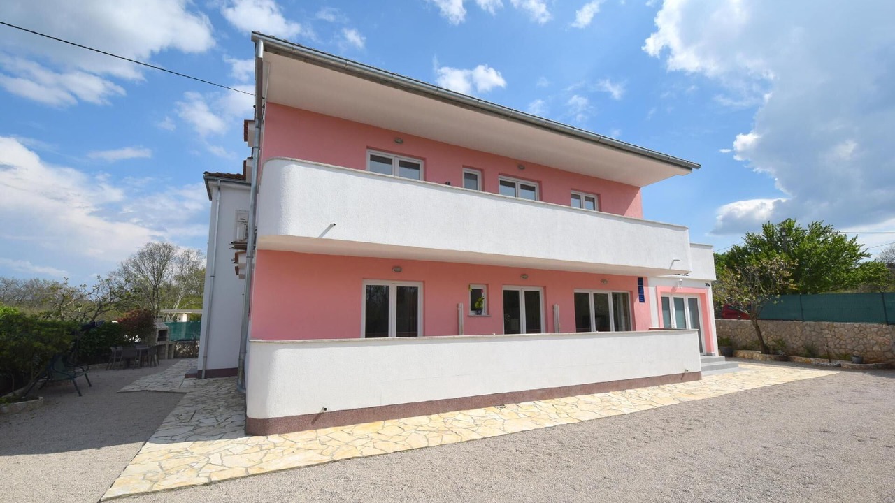 Photo of Outdoor in Rasopasno