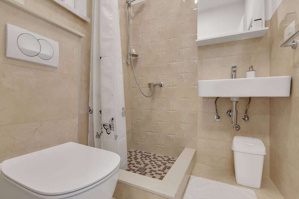 Photo of Bathroom in Podgora
