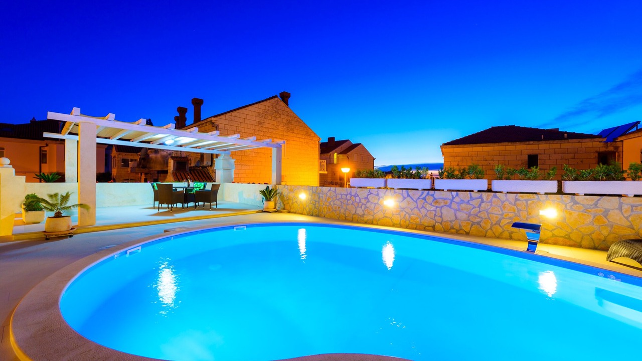 Photo of Outdoor in Pile