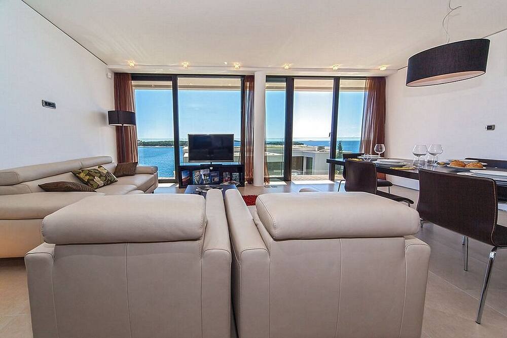 Photo of Bedroom in Primosten