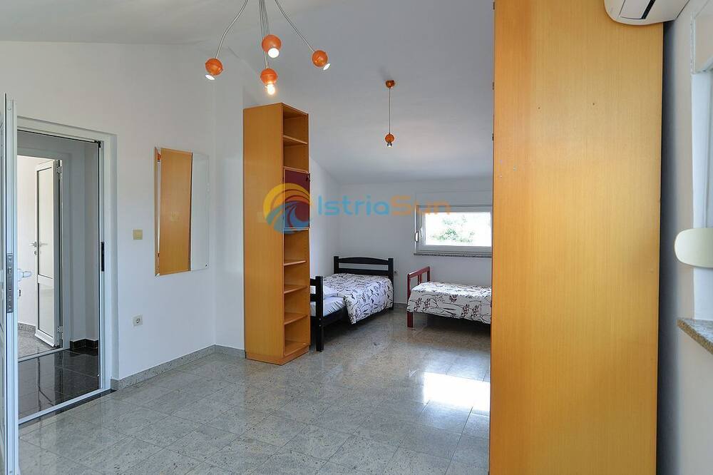 Photo of Bedroom in Valbandon