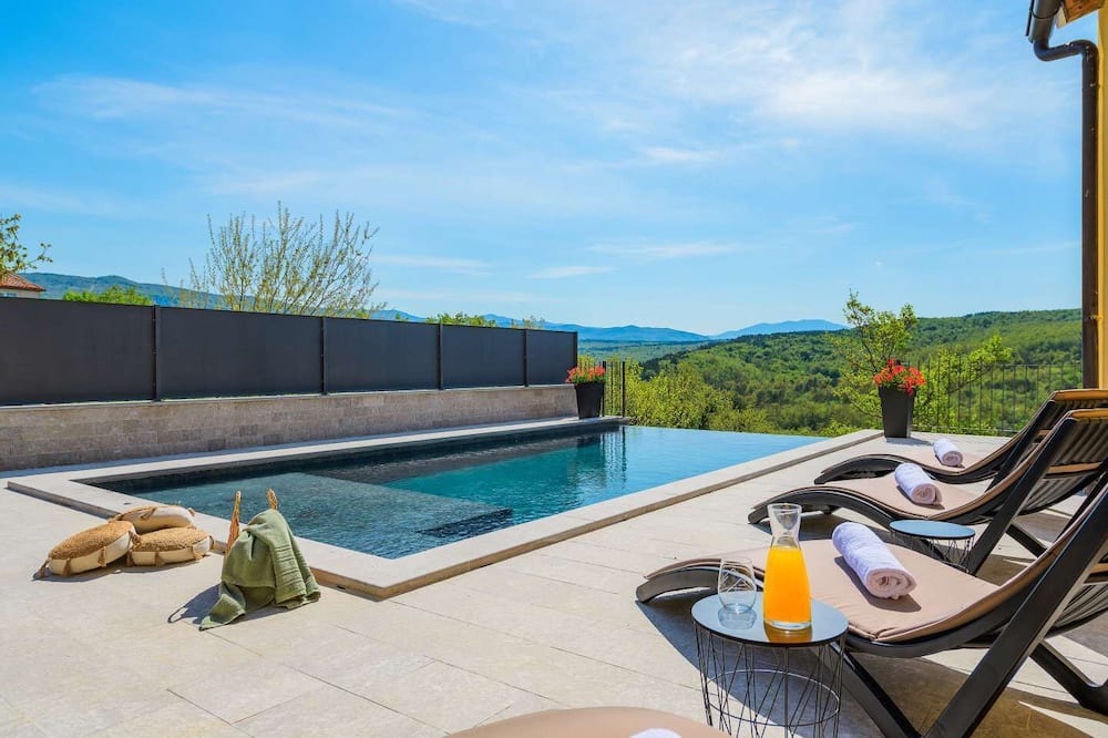 Photo of Outdoor in Buzet