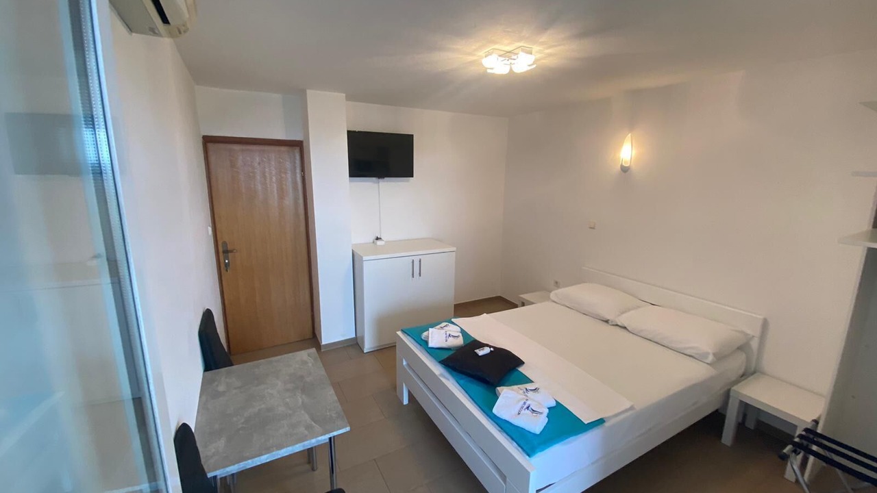 Photo of Bedroom in Omisalj