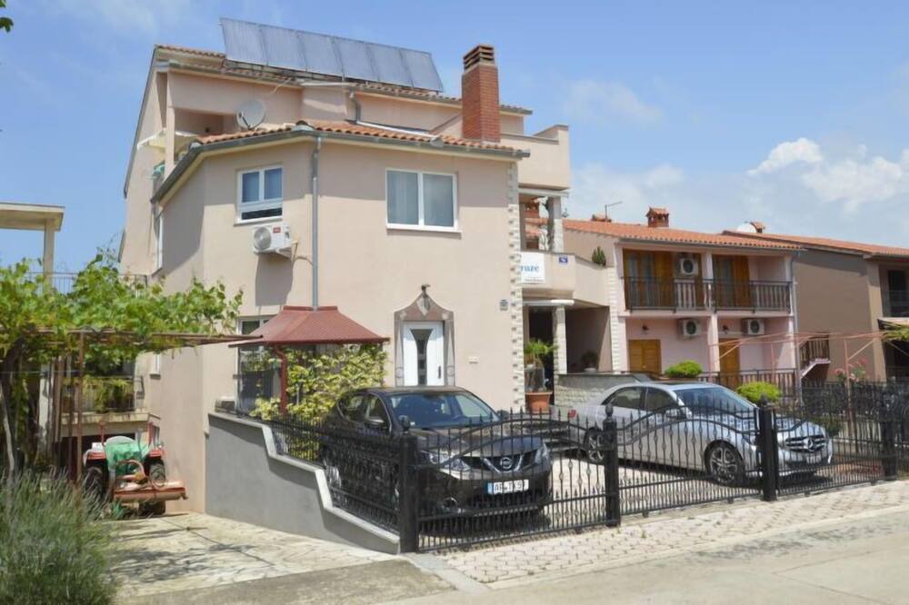 Photo of Outdoor in Valbandon