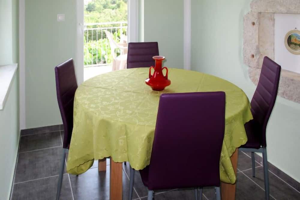 Photo of Kitchen in Sveta Jelena