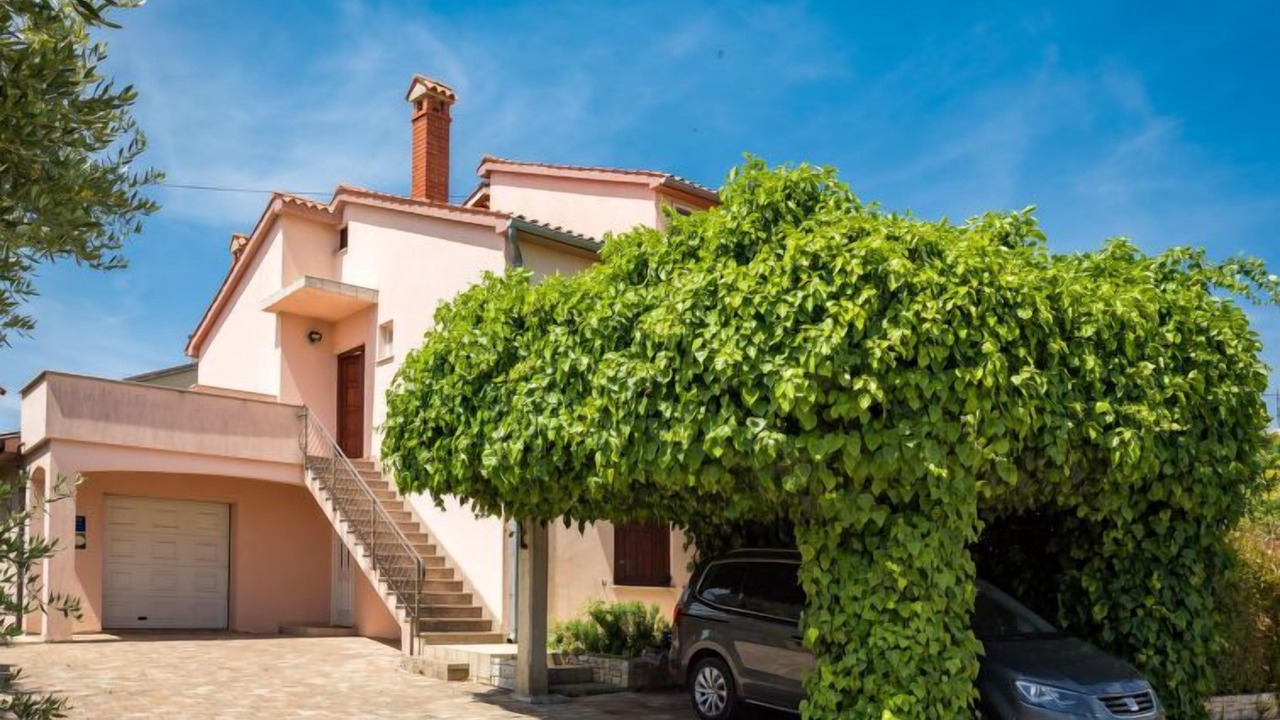 Photo of Outdoor in Vabriga