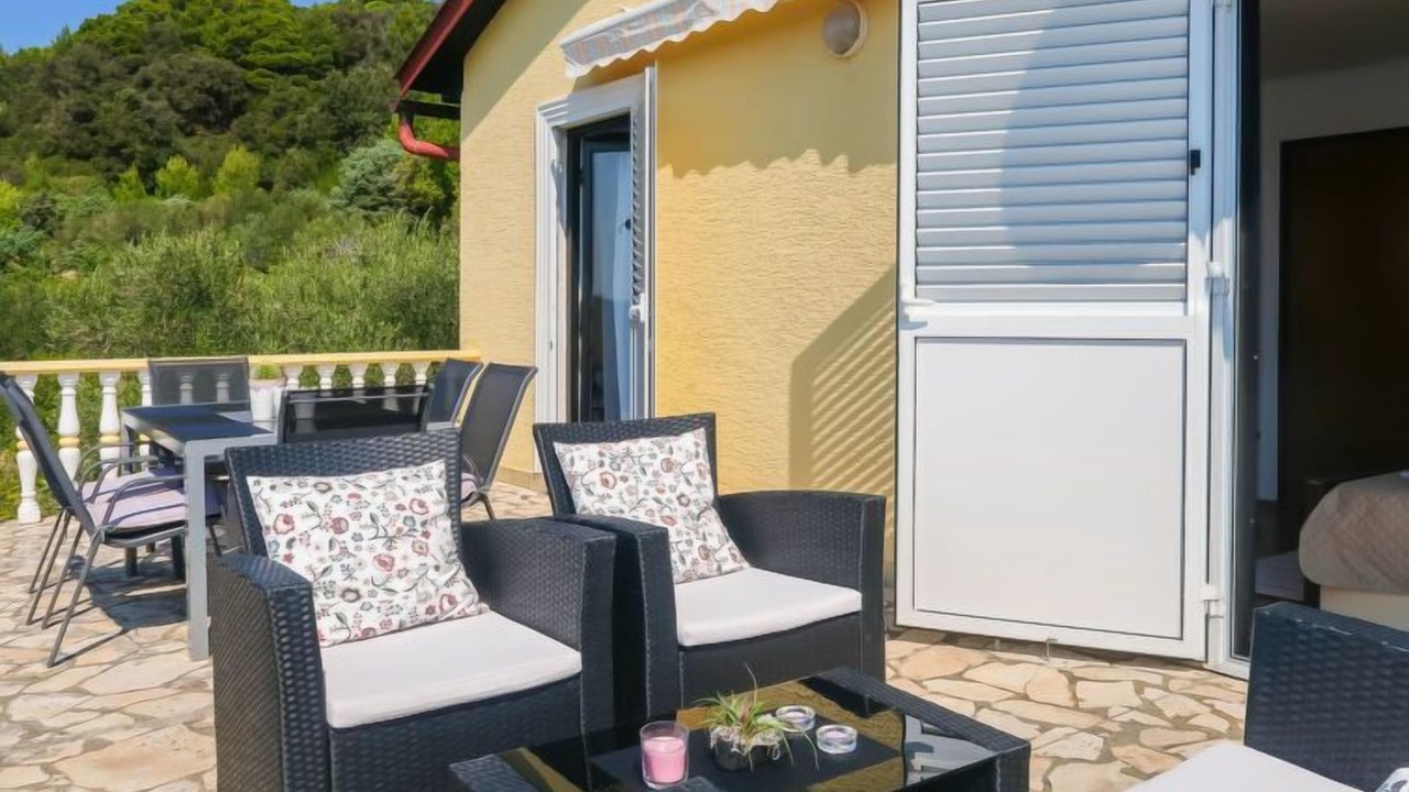 Photo of Patio Balcony in Rab