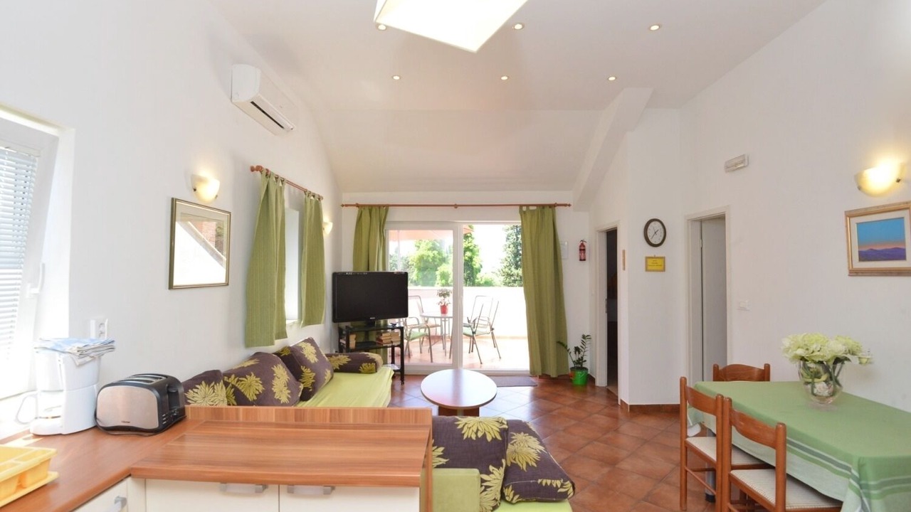 Photo of Livingroom in Pile
