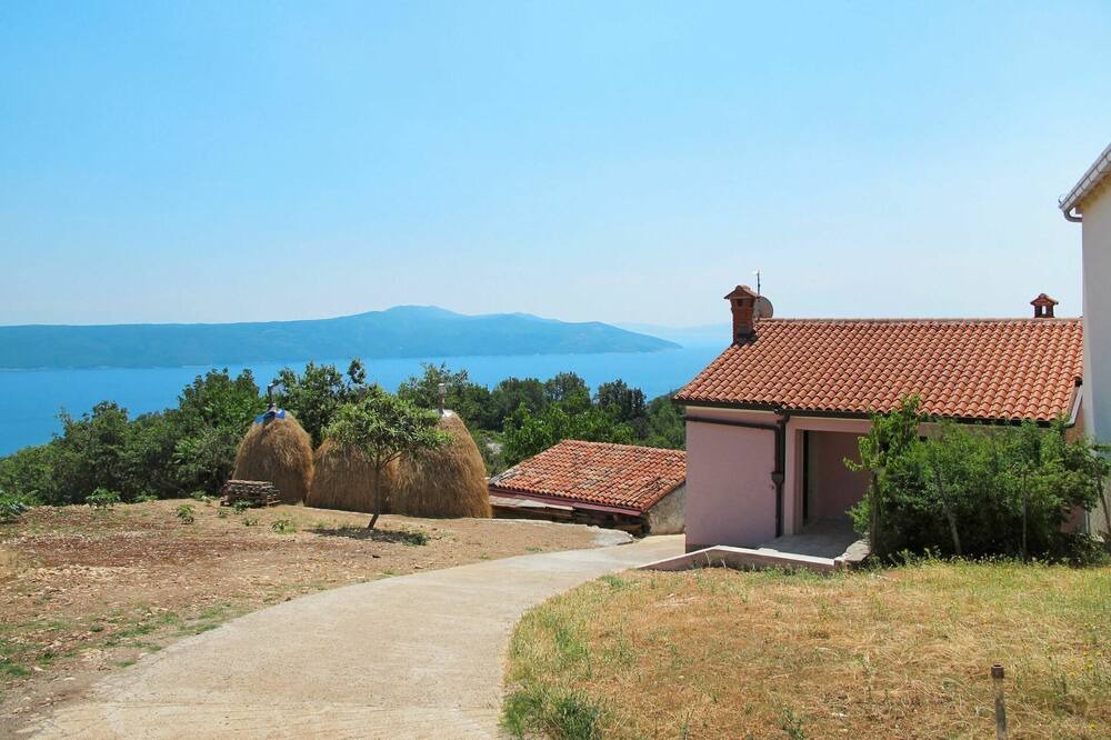 Photo of Others in Sveta Jelena