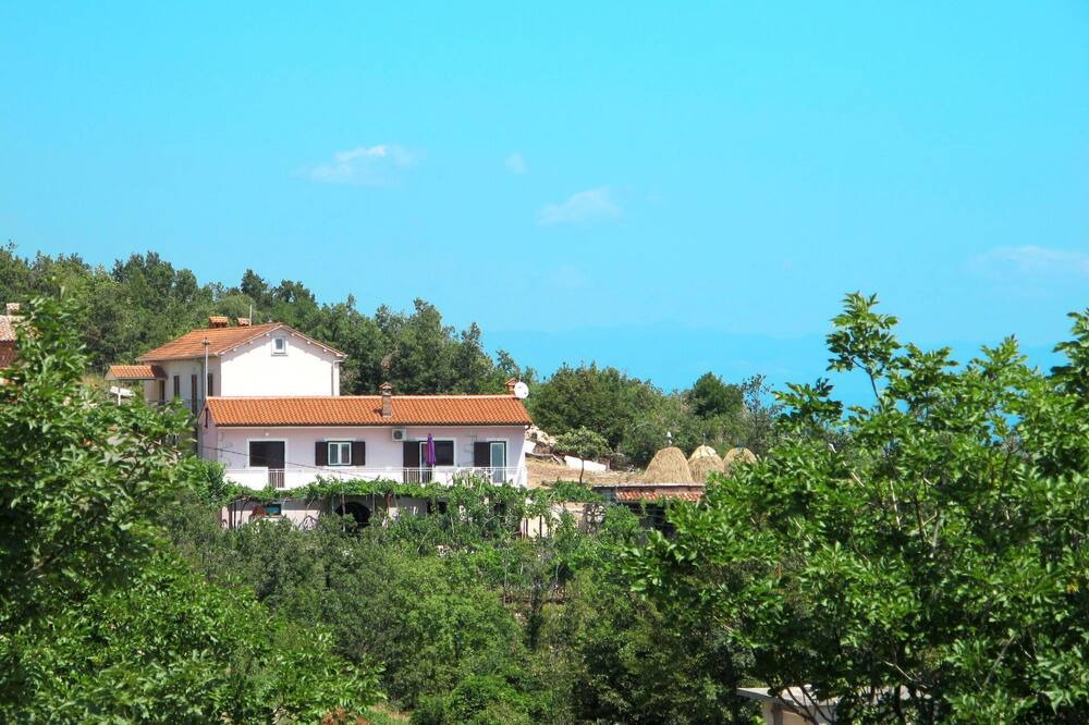 Photo of Others in Sveta Jelena