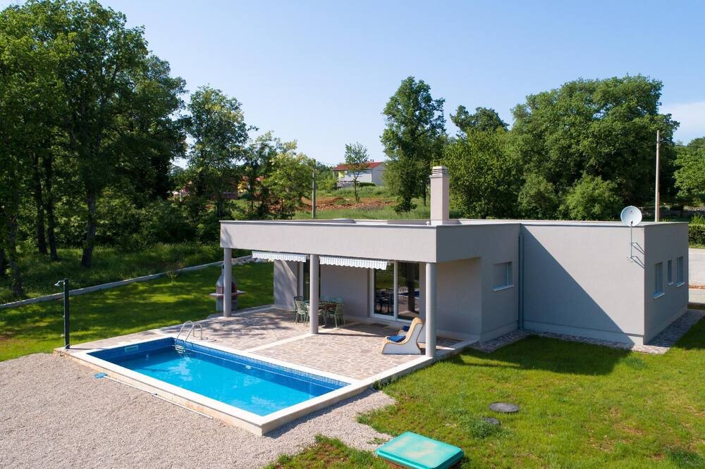 Photo of Outdoor in Becici