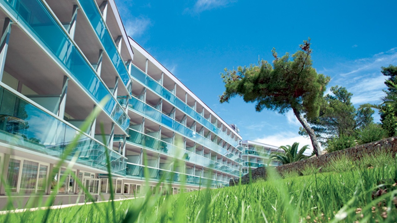 Photo of Outdoor in Cove Murtar