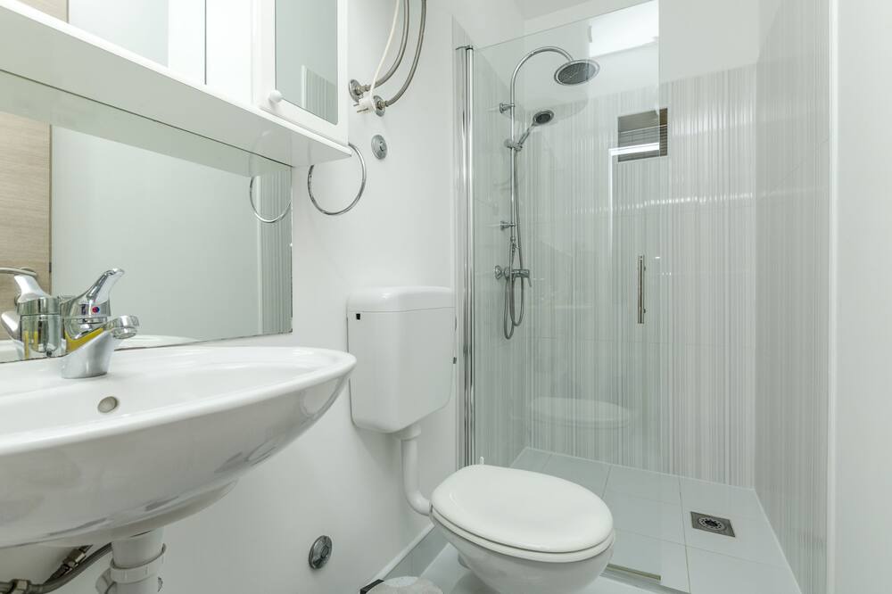 Photo of Bathroom in Cove Osibova (Milna)