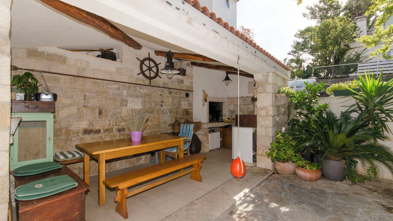 Photo of Patio Balcony in Bili brig