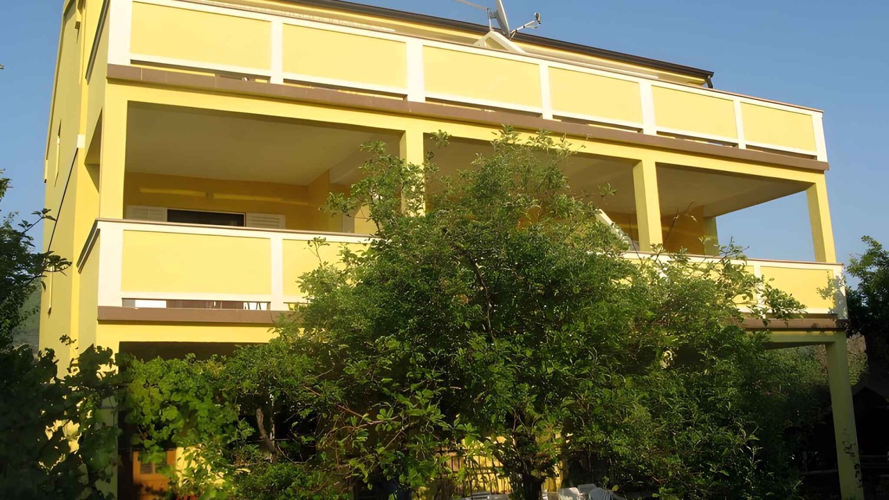 Photo of Outdoor in Banjol