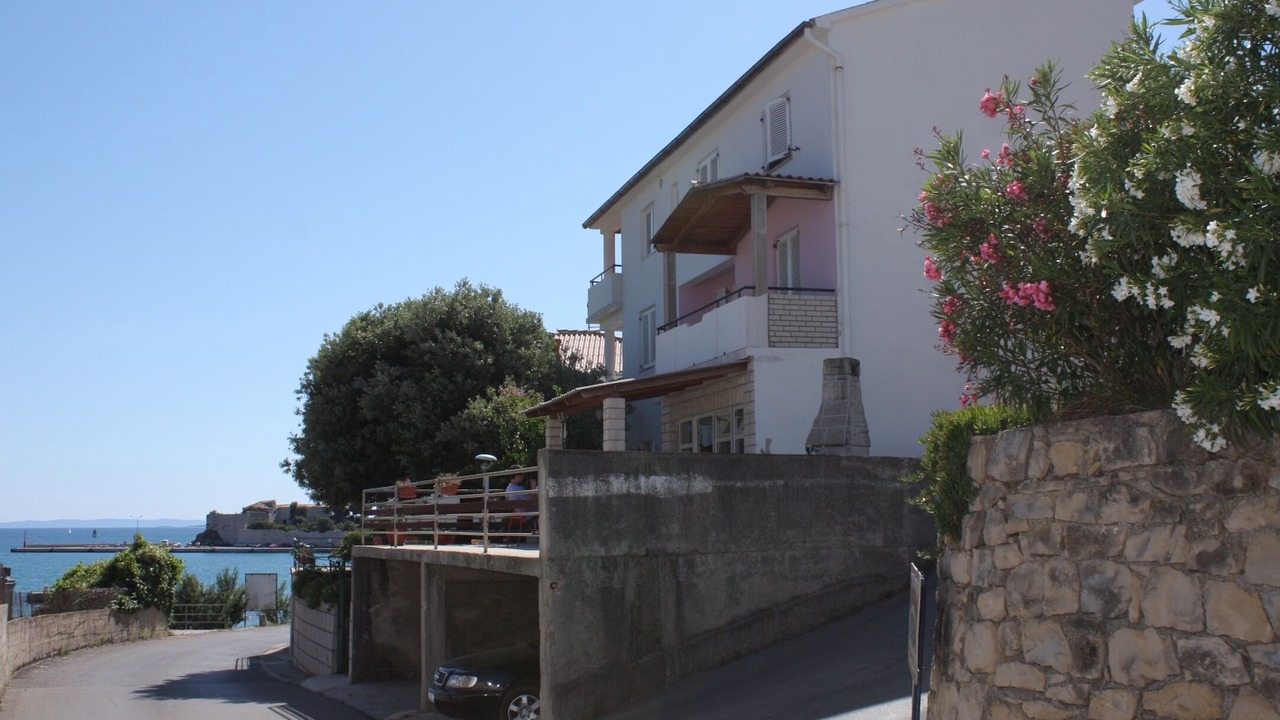Photo of Outdoor in Banjol