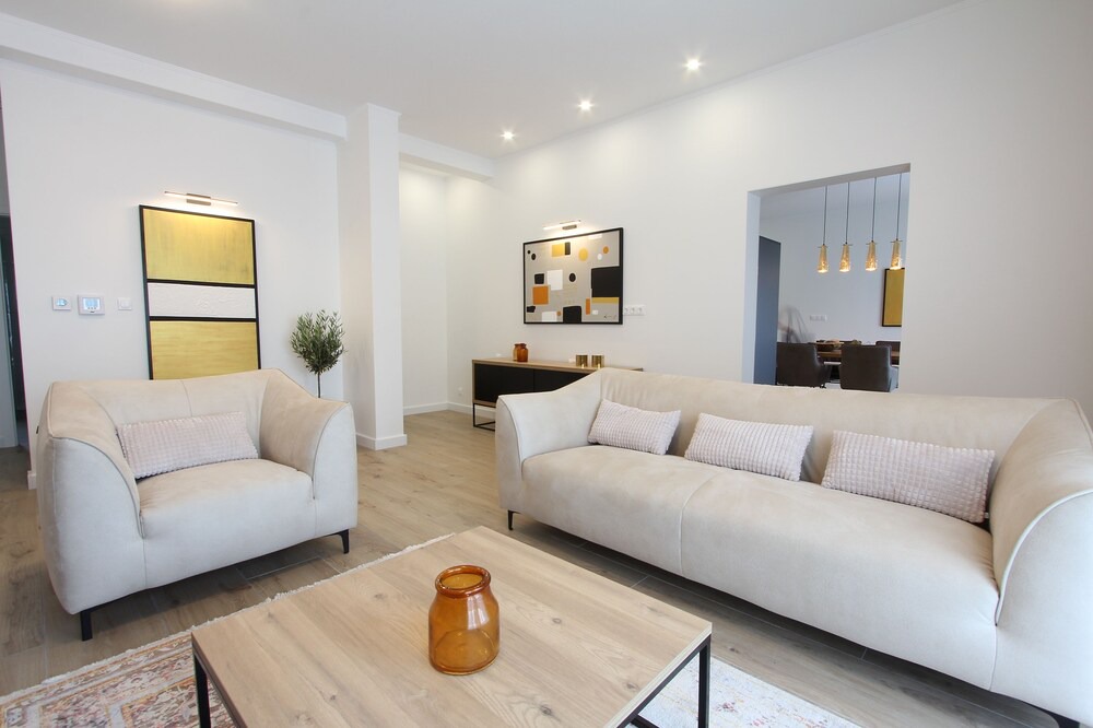 Photo of Livingroom in Slatine