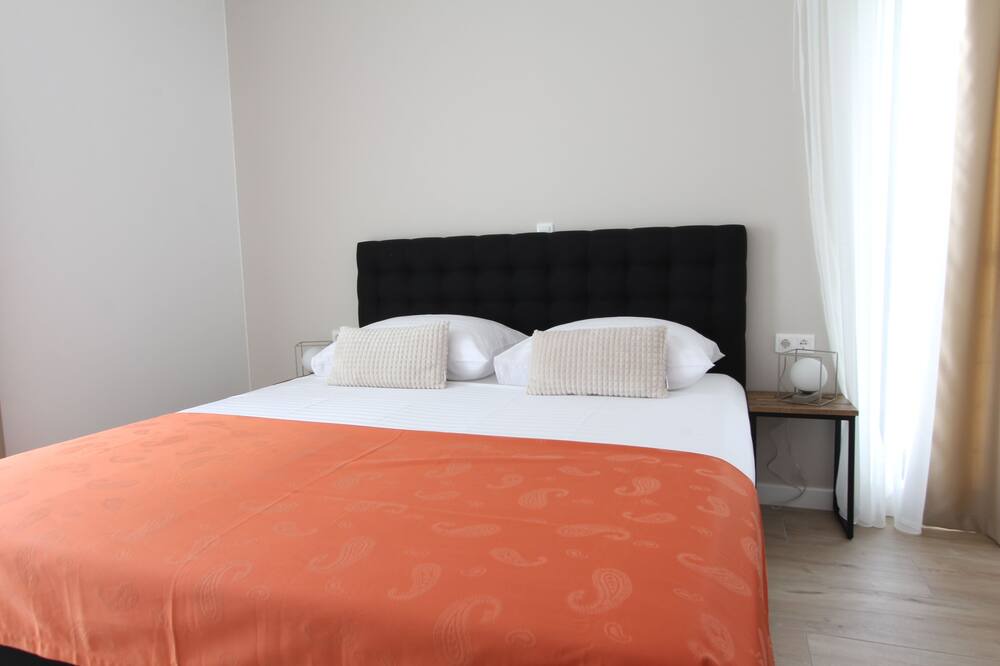 Photo of Bedroom in Slatine