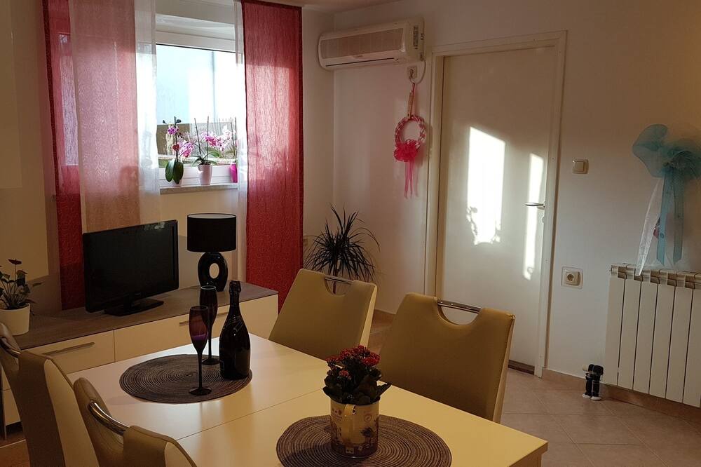 Photo of Livingroom in Mihotici