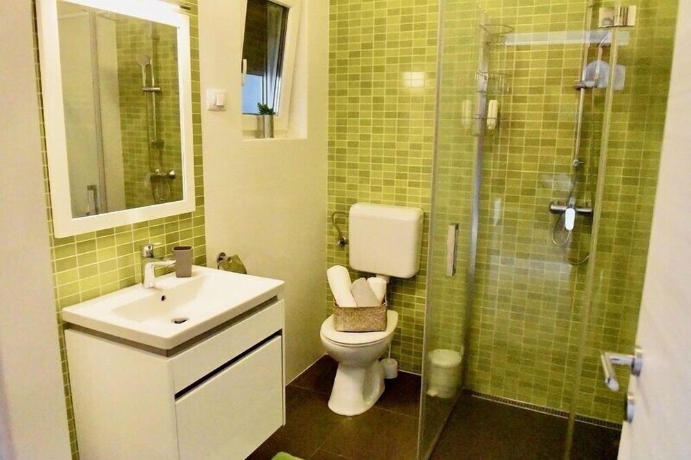 Photo of Bathroom in Skatari