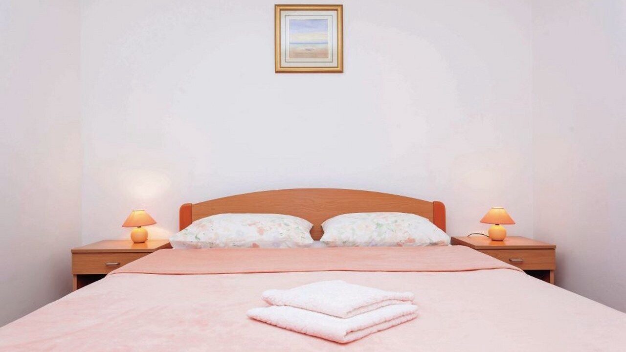 Photo of Bedroom in Salatic