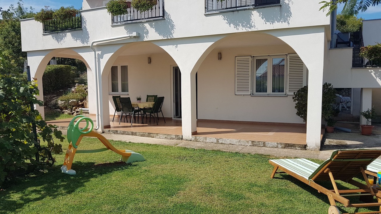 Photo of Outdoor in Salatic