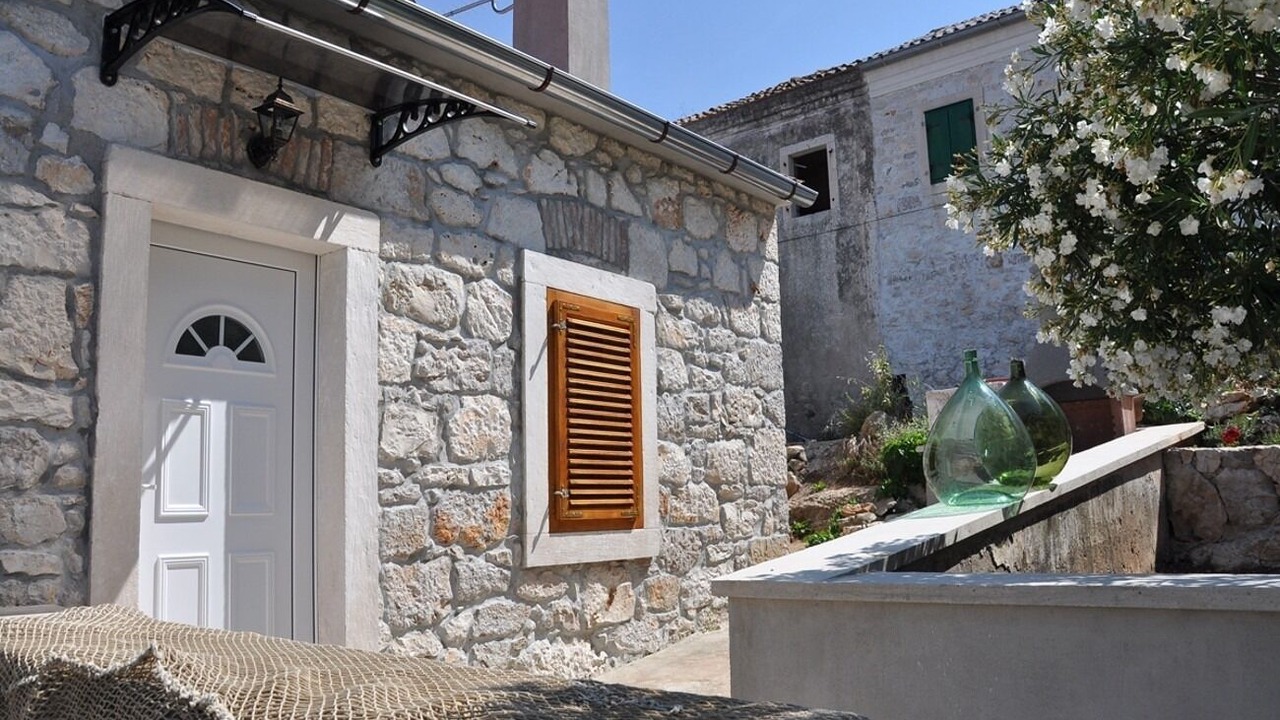 Photo of Outdoor in Veli Rat