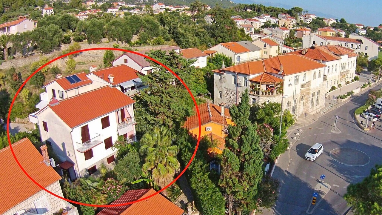 Photo of Outdoor in Banjol
