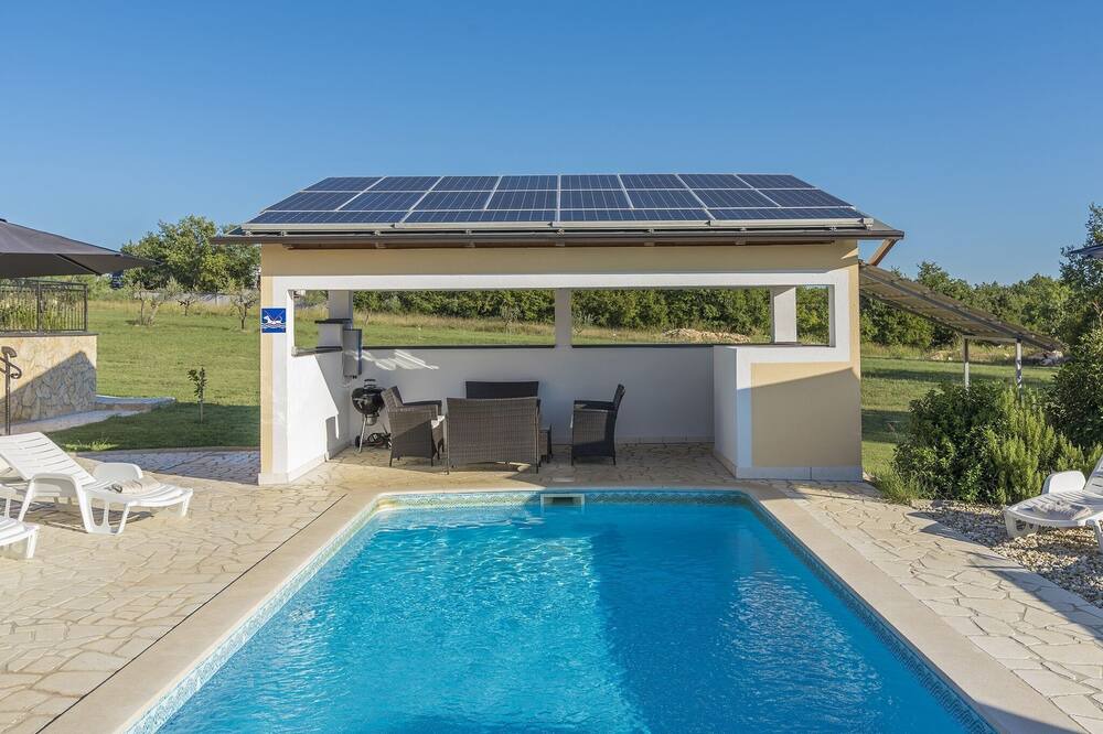 Photo of Outdoor in Nova Vas