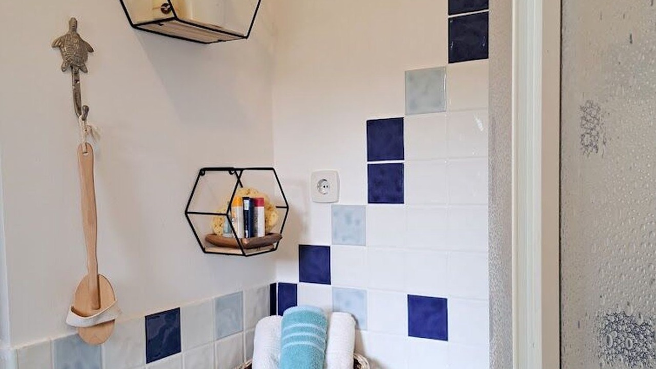 Photo of Bathroom in Sarsoni
