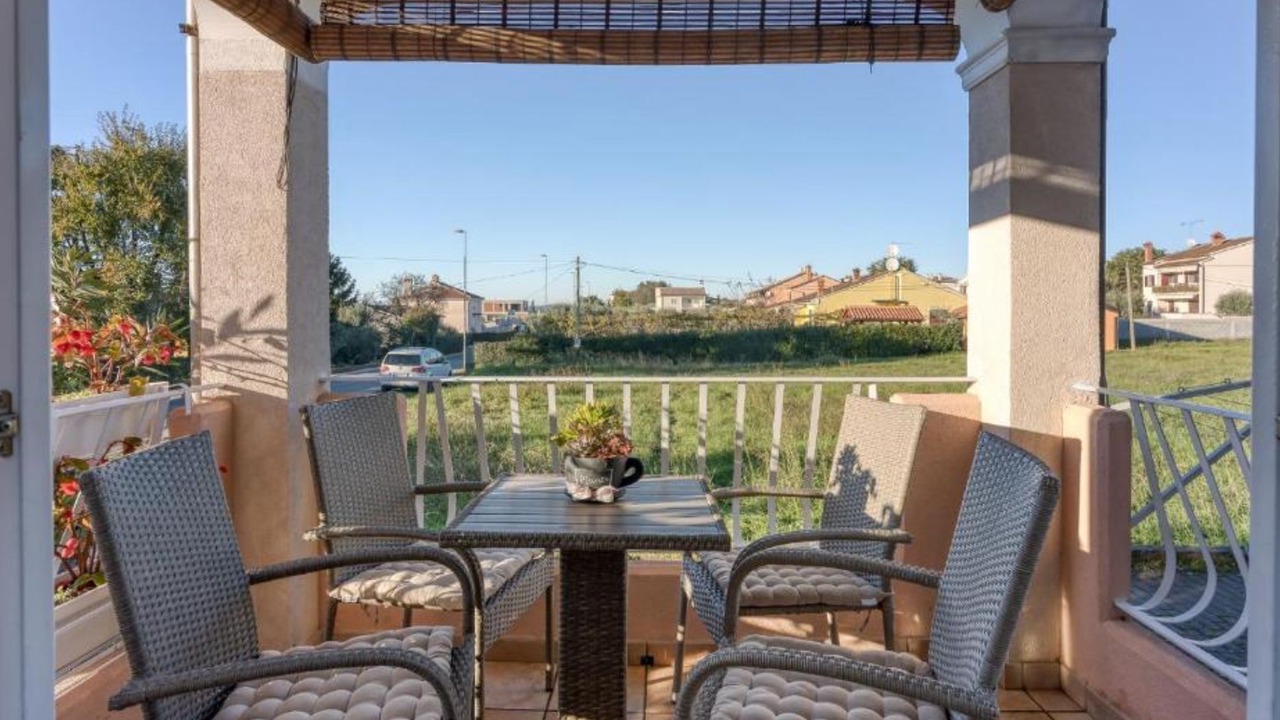 Photo of Patio Balcony in Tar